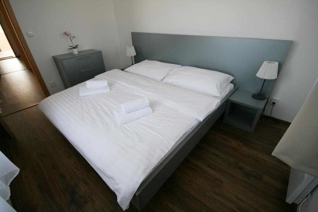 Apartmany Apollon Resort レドニツェ エクステリア 写真