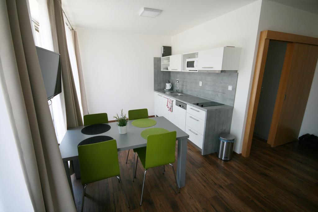 Apartmany Apollon Resort レドニツェ エクステリア 写真