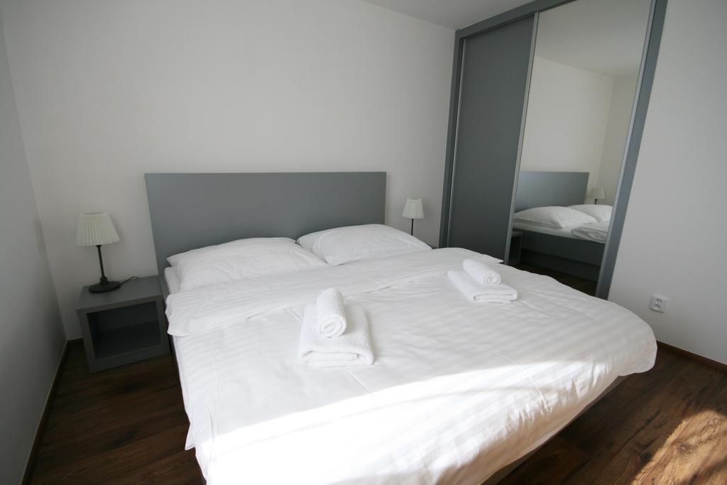 Apartmany Apollon Resort レドニツェ エクステリア 写真
